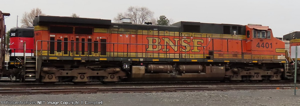 BNSF 4401